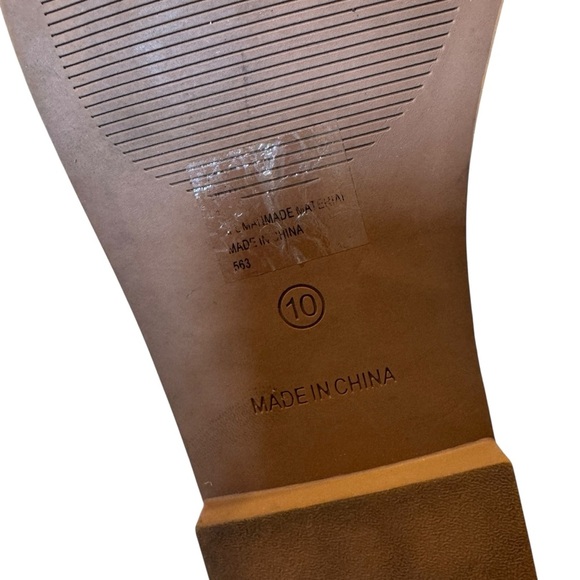 Steve Madden Deedy Flat Sandal, Size 10 - Picture 4 of 7